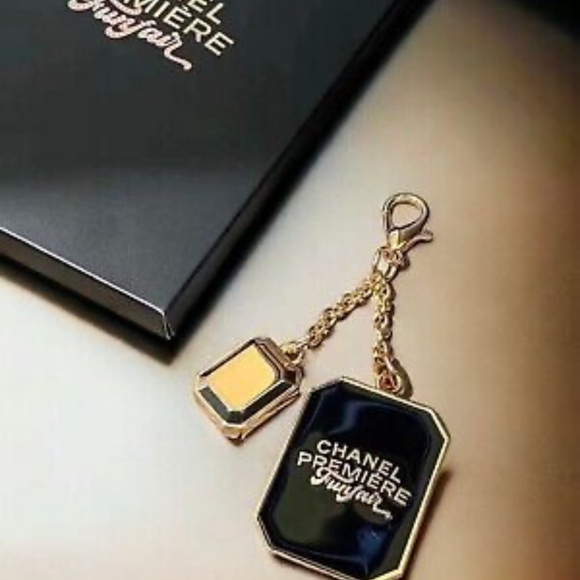 Brand New Chanel premiere funfair keychain, limited edition - Picture 1 of 3